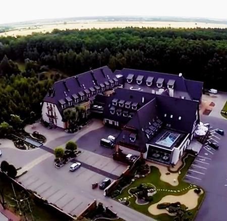 Hotel Na Półboru Sieradz Exterior foto